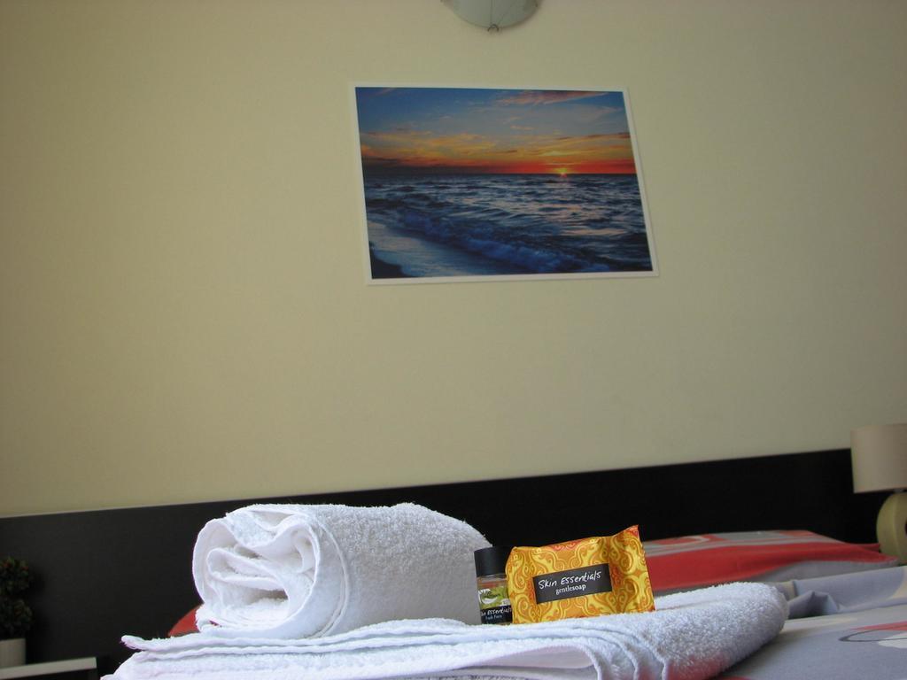 Aparthotel Vila Tufi Velipoje Exterior photo